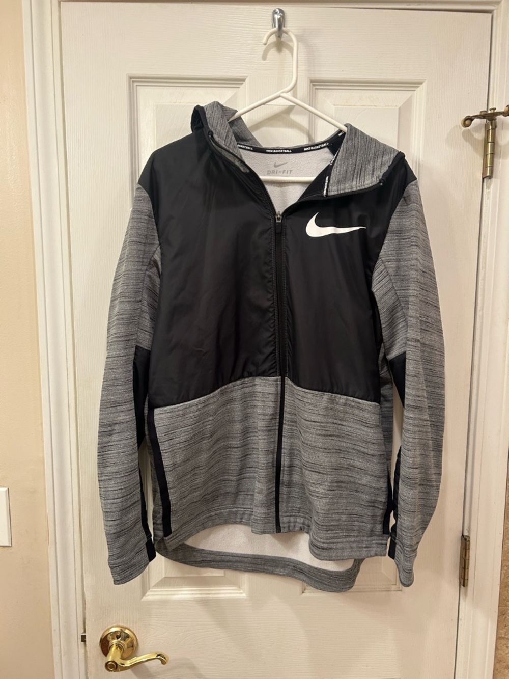 Nike Basketball Therma Winterized Dri Fit Jacket Full Zip
